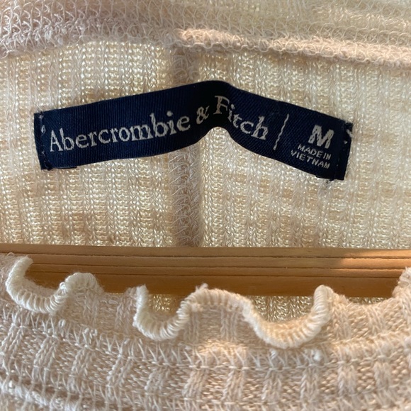 Ambercombie & Fitch Rib/Ruffle Top Med - Picture 4 of 5